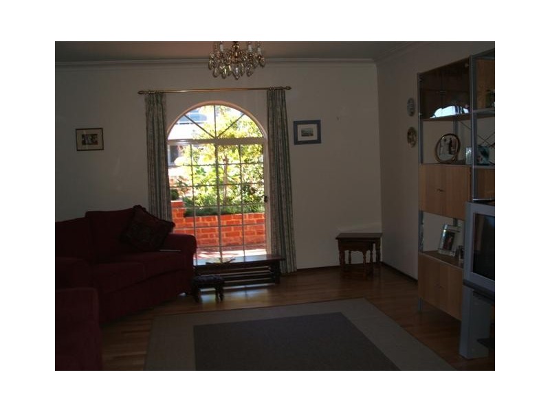 13 Coatelan Drive, Stirling WA 6021