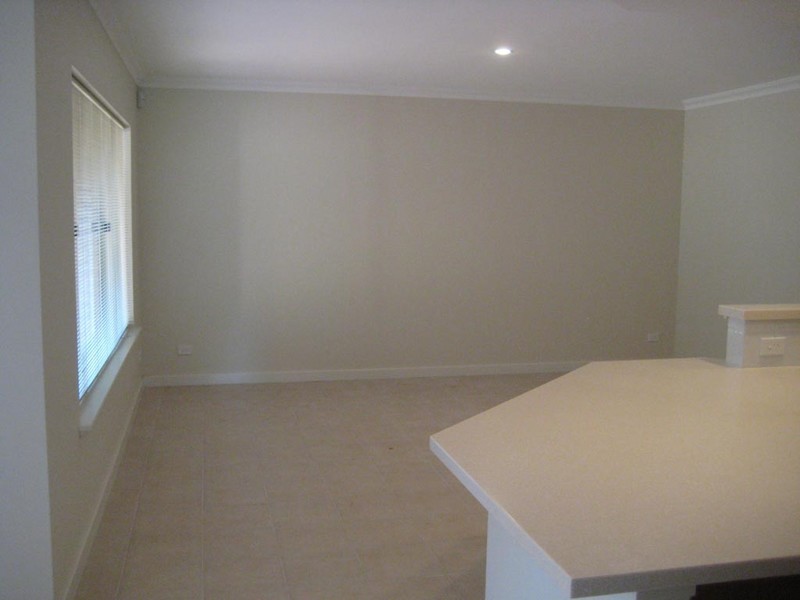 8A Chatton Street, Dianella WA 6059