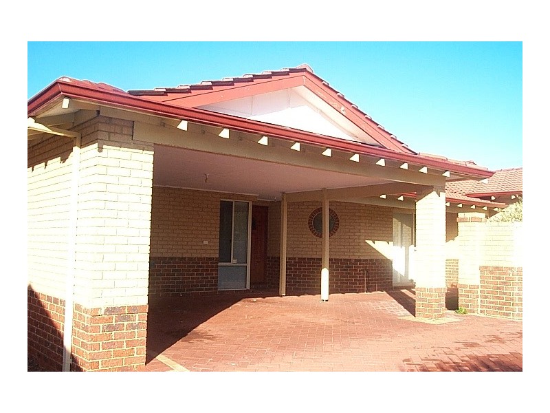 3/100 FLINDERS Street, Yokine WA 6060