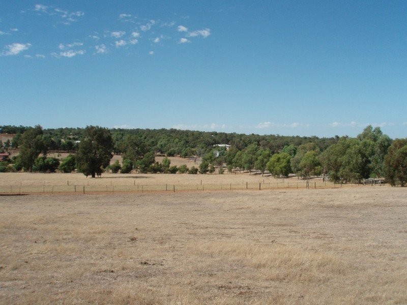 150 Powderbark Road, Lower Chittering WA 6084