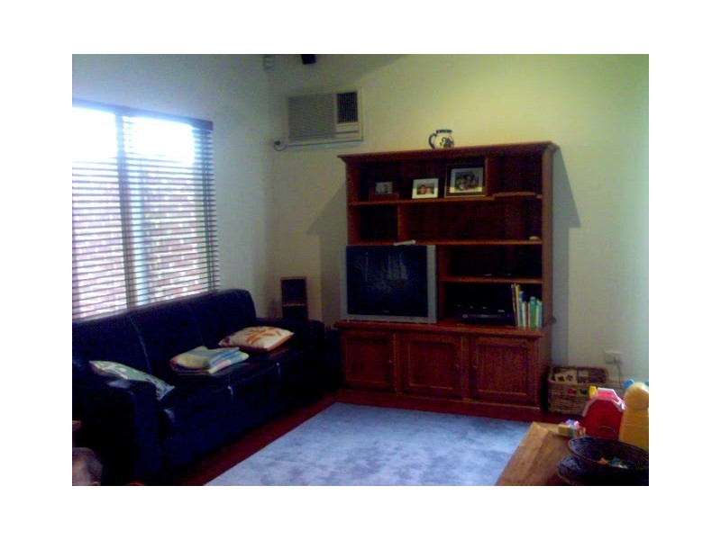 84 Moulden Aveue, Yokine WA 6060