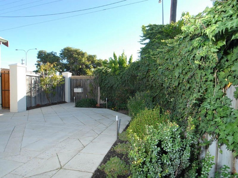 1/66 Flinders Street, Yokine WA 6060