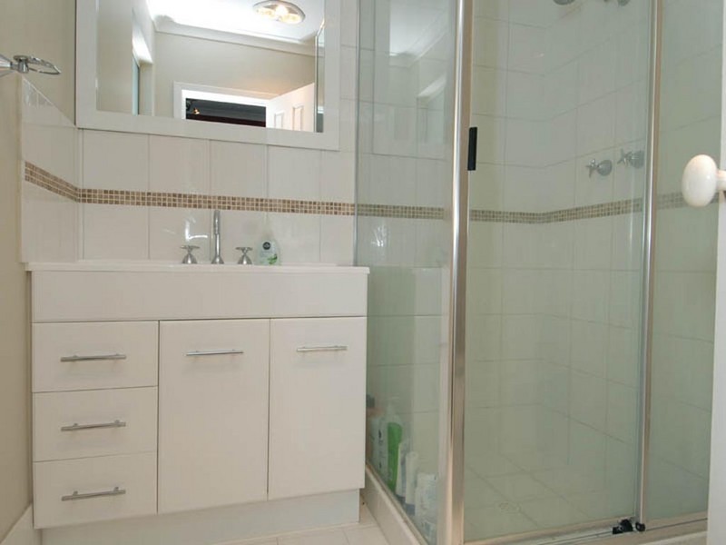 1/66 Flinders Street, Yokine WA 6060