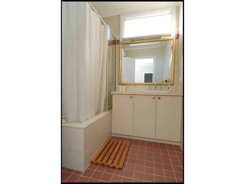 1/66 Flinders Street, Yokine WA 6060