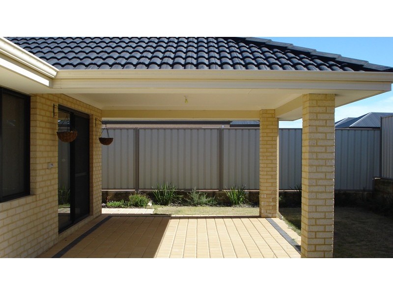 20 Watkins Loop, Tapping WA 6065