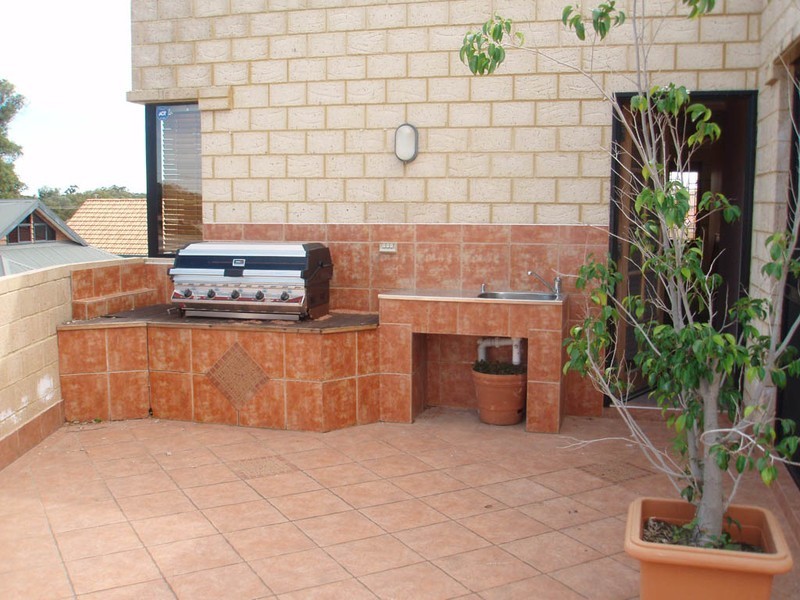 14 Ibrahim Court, Dianella WA 6059