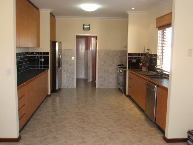 14 Ibrahim Court, Dianella WA 6059