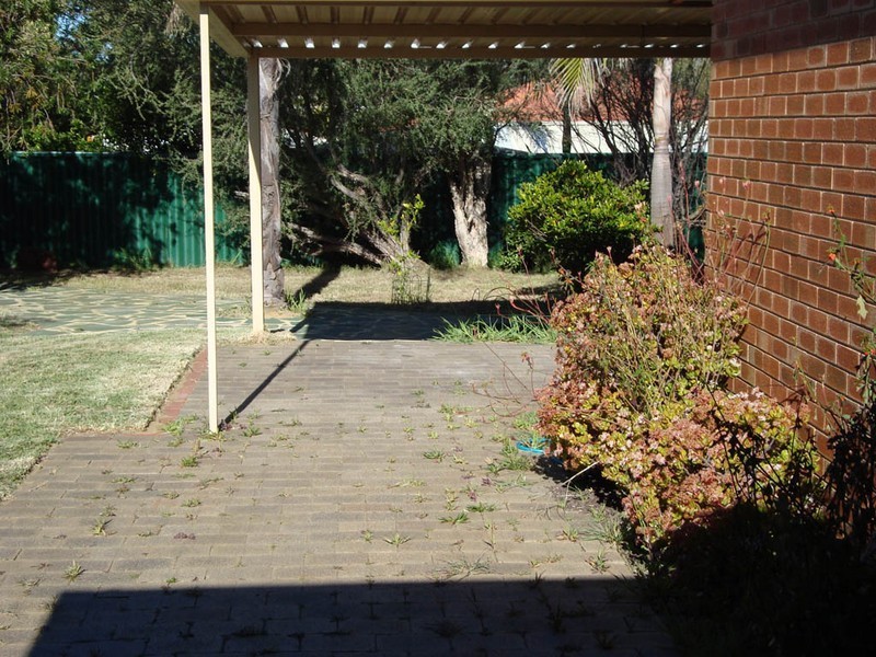 8 Lockeville, Beldon WA 6027