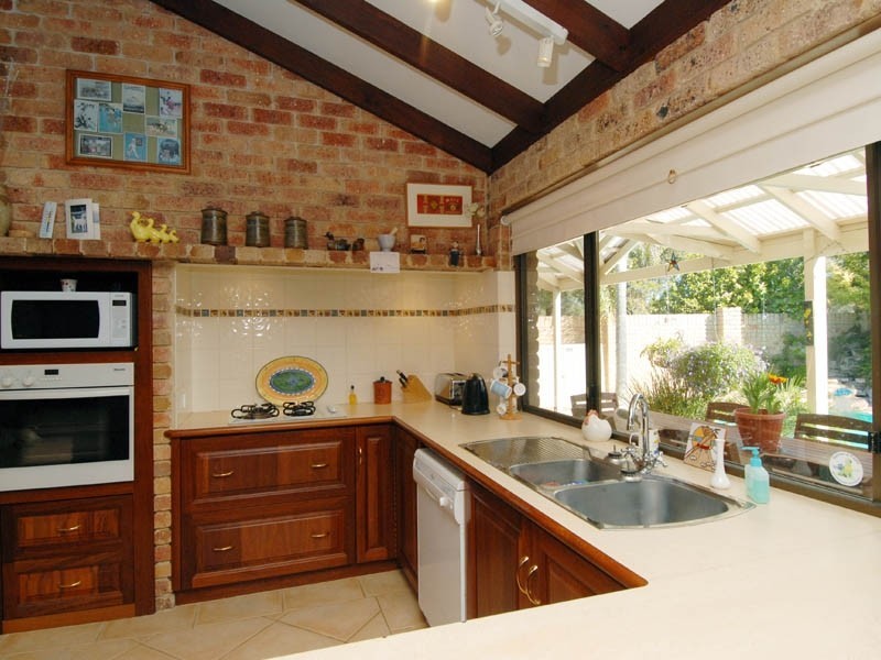 2 Pillapai Court, Kingsley WA 6026