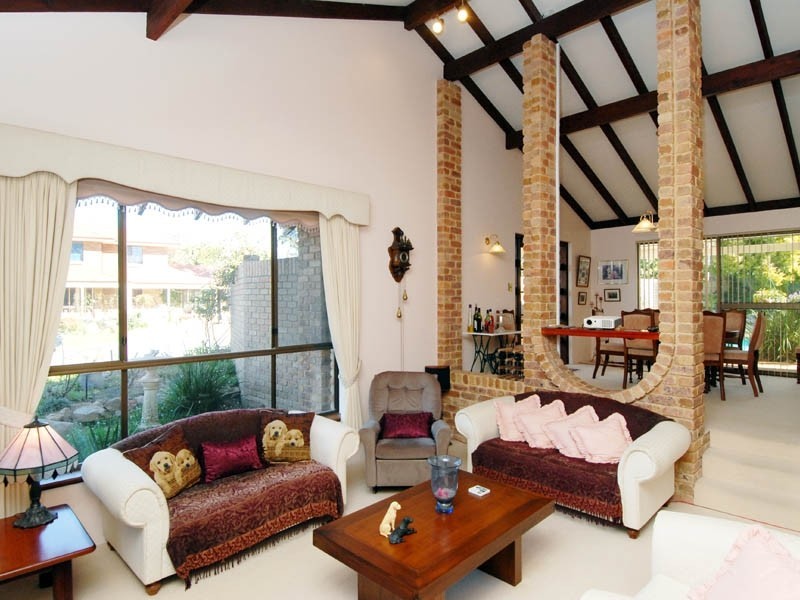 2 Pillapai Court, Kingsley WA 6026