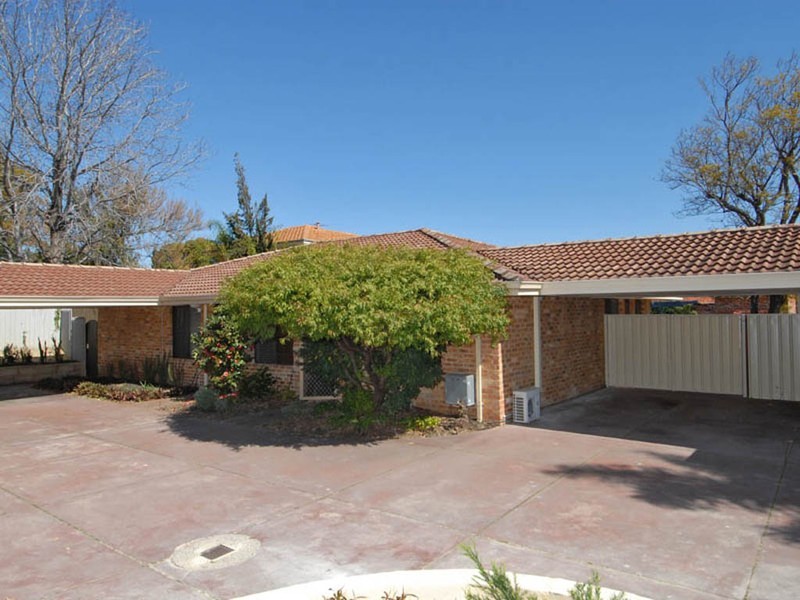 2/5 Western Avenue, Yokine WA 6060