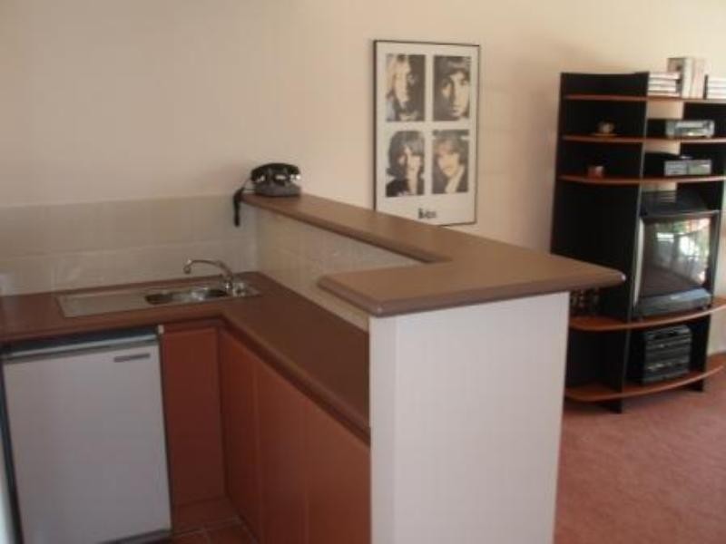 87 Avocado Drive, Dianella WA 6059