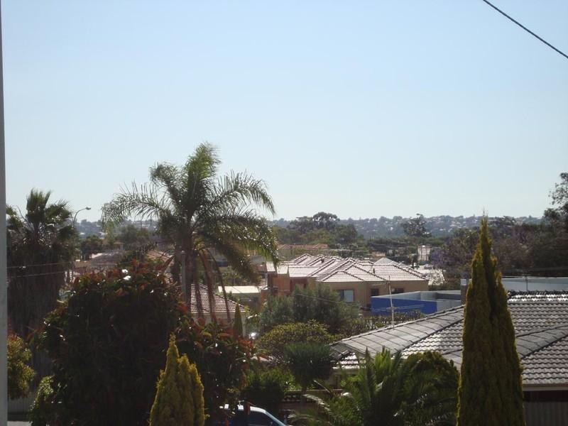 23 Golfview Street, Yokine WA 6060