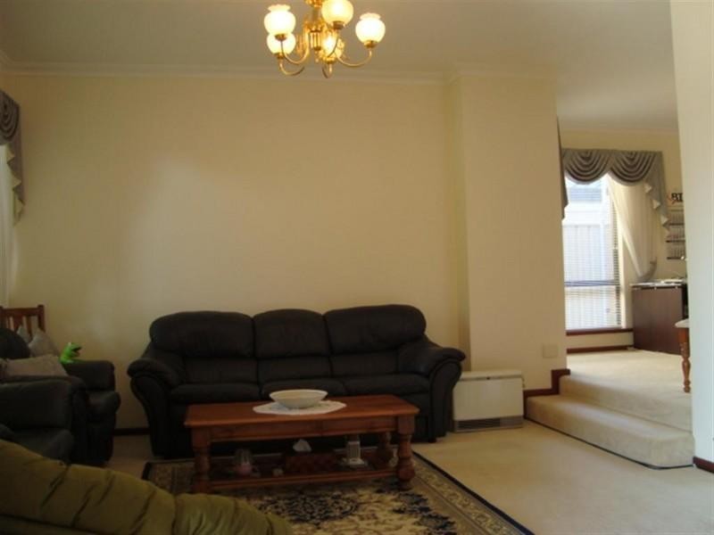 43 Sittella Street, Stirling WA 6021