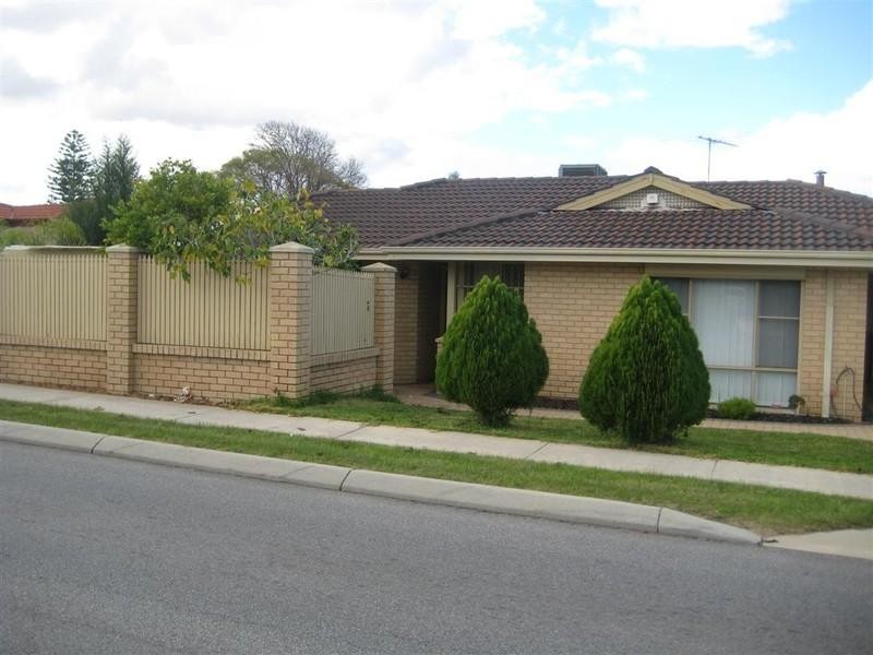 1/98 Flinders Street, Yokine WA 6060
