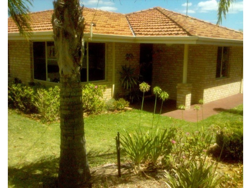 1 Montrose Way, Nollamara WA 6061