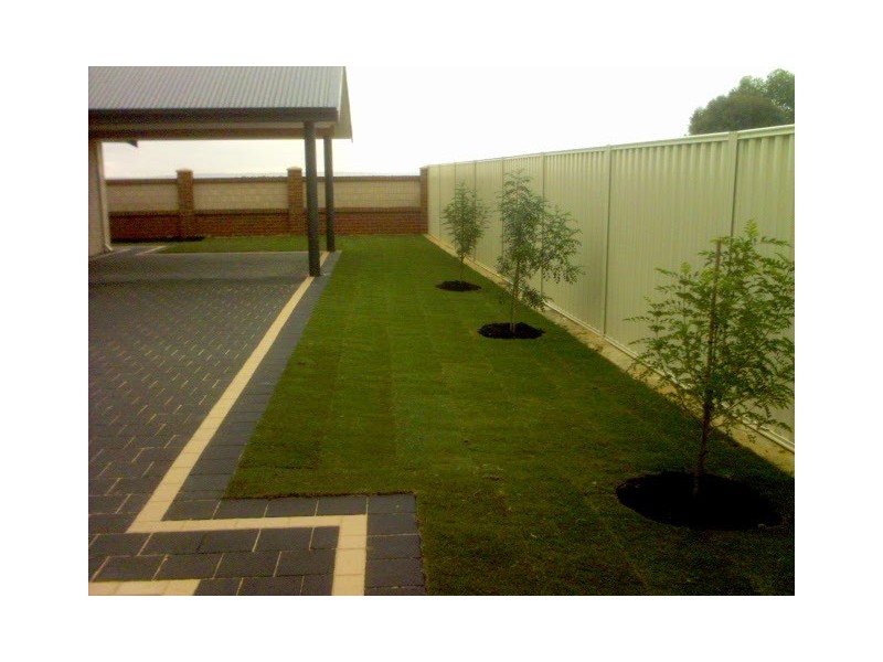 24 Fairland Loop, Madeley WA 6065