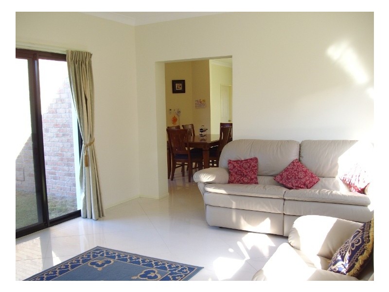 Varsity Lakes QLD 4227