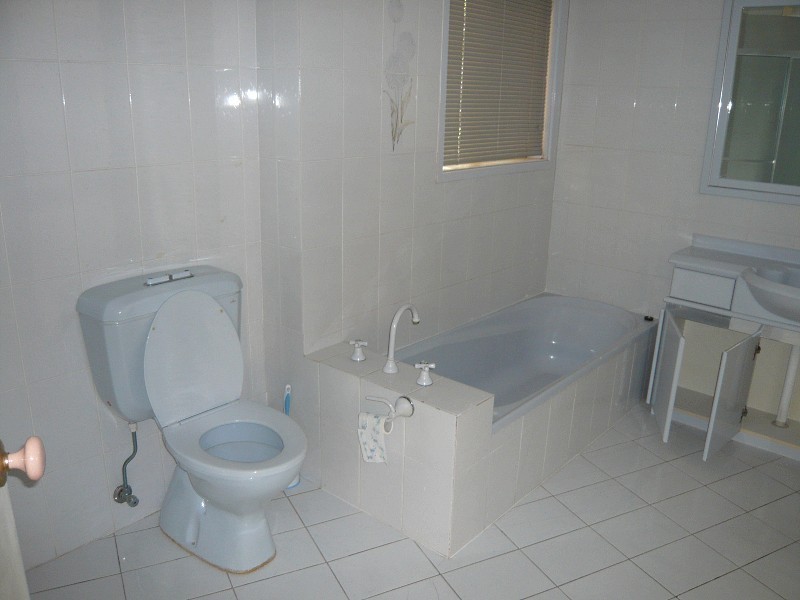 41 Sunrise Boulevard, Surfers Paradise QLD 4217