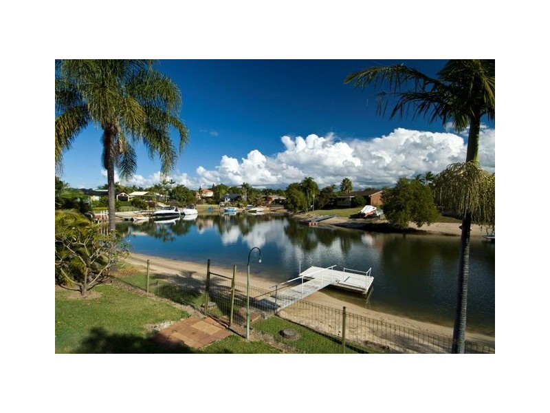 Broadbeach Waters QLD 4218