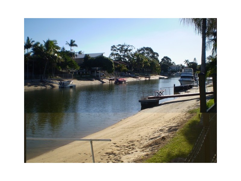 Broadbeach Waters QLD 4218