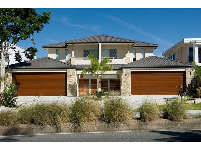 1/114 Slatyer Avenue, Bundall QLD 4217