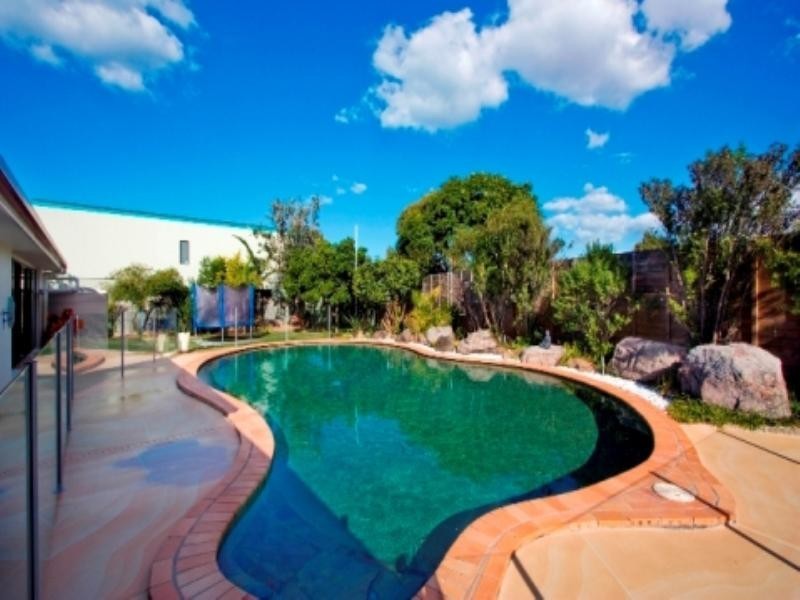 Broadbeach Waters QLD 4218