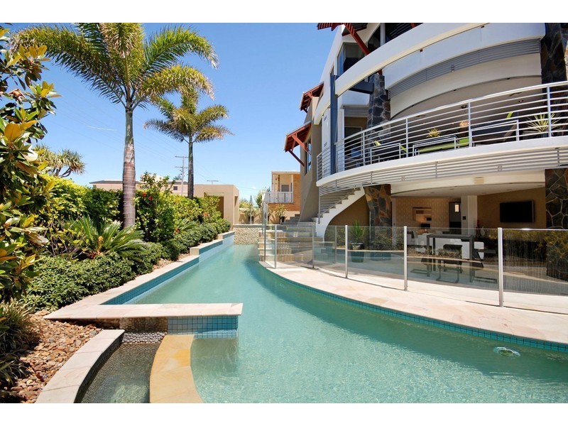 36 Hedges Avenue, Mermaid Beach QLD 4218