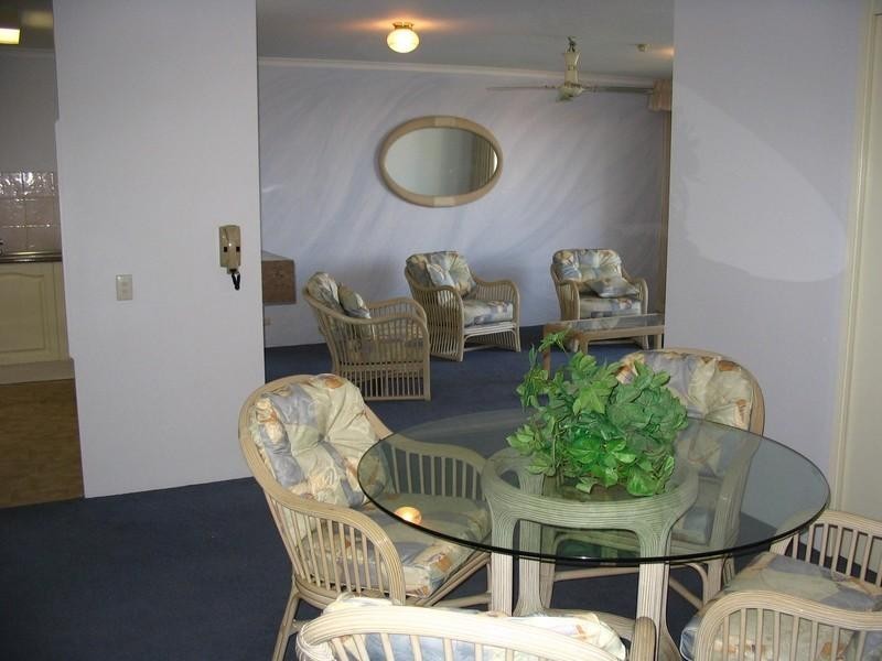 66 ‘Silverton’, 2940 Gold Coast Highway, Surfers Paradise QLD 4217