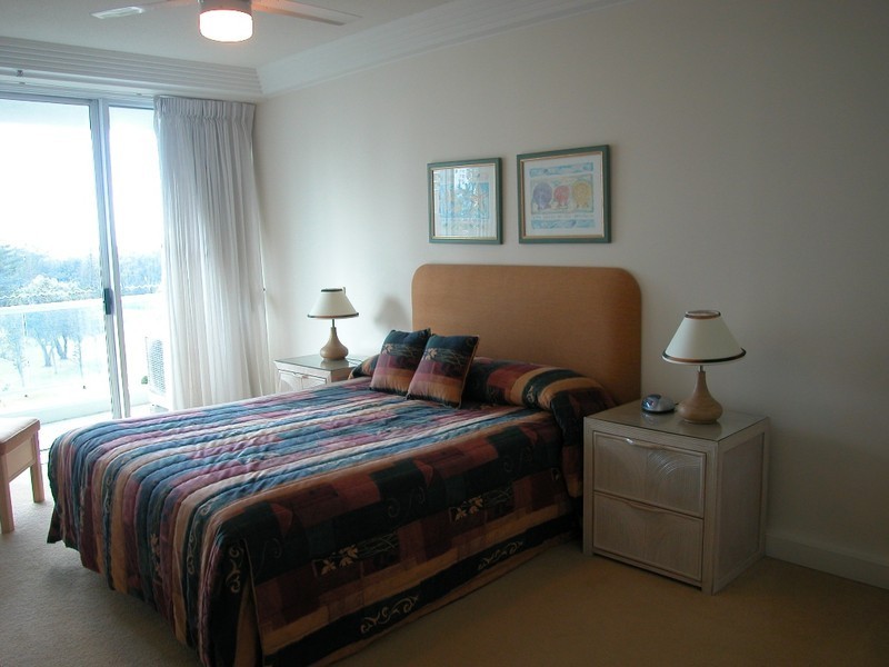 Broadbeach QLD 4218