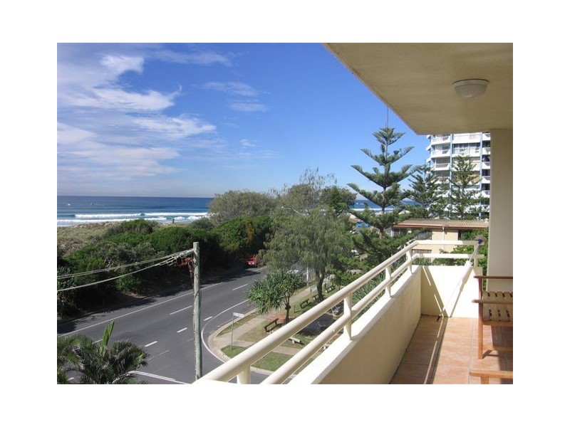 11/3508 Main Beach Parade, Main Beach QLD 4217