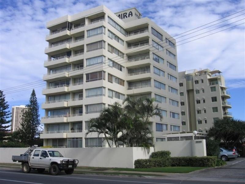11/3508 Main Beach Parade, Main Beach QLD 4217