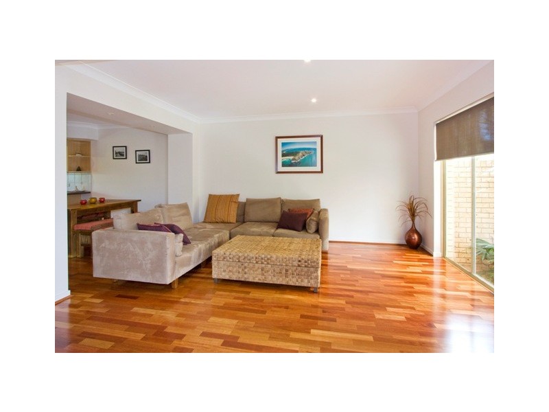 1 ‘Saint Agnes’, 7 Aquila Court, Mermaid Waters QLD 4218