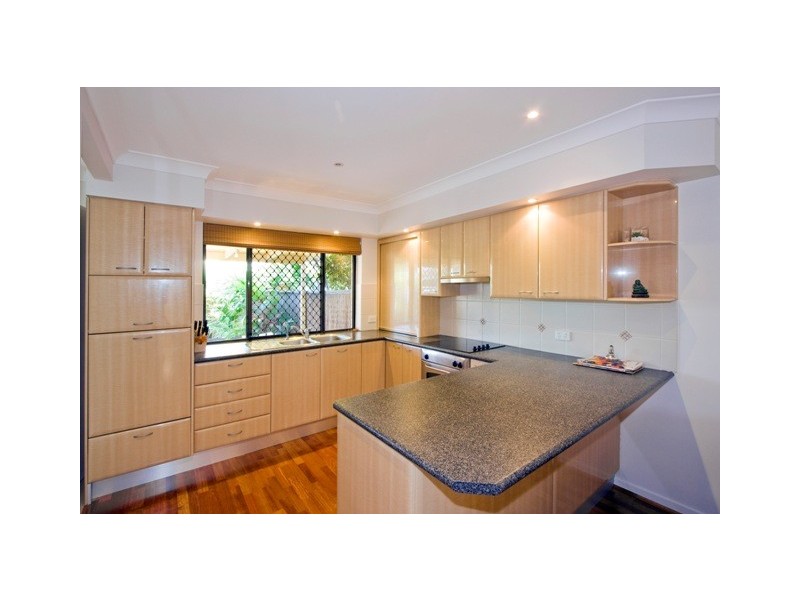 1 ‘Saint Agnes’, 7 Aquila Court, Mermaid Waters QLD 4218