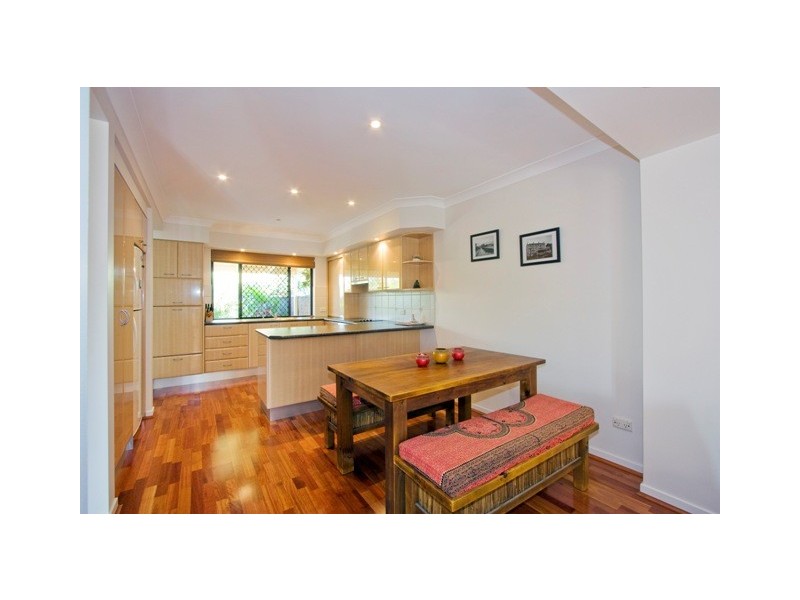 1 ‘Saint Agnes’, 7 Aquila Court, Mermaid Waters QLD 4218