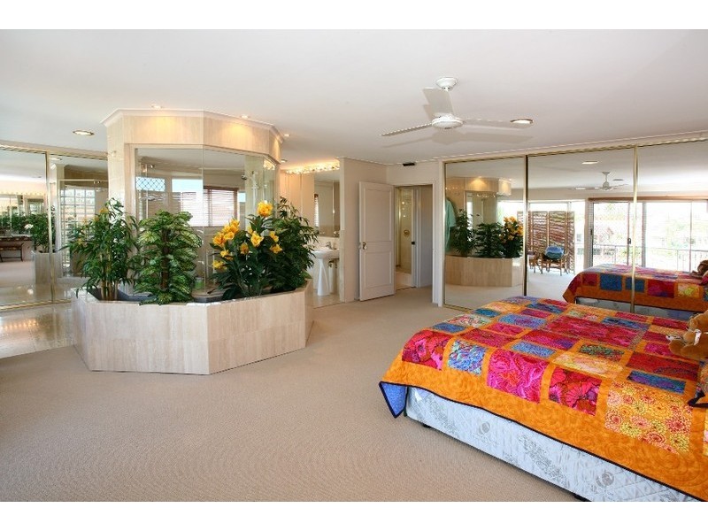 66 Boomerang Crescent, Sorrento QLD 4217