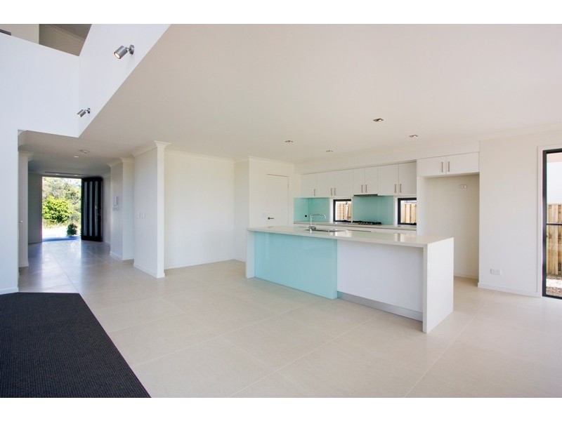 35 Worchester Terrace, Reedy Creek QLD 4227