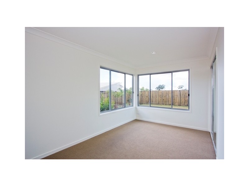 37 Worchester Terrace, Reedy Creek QLD 4227