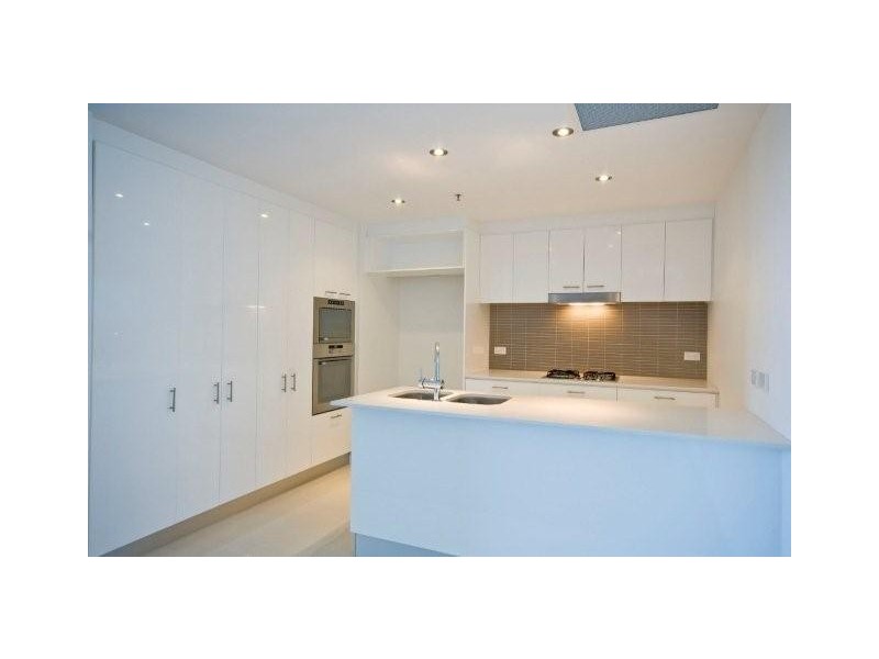 1401 ‘Freshwater Point’, 33 T E Peters Drive, Broadbeach QLD 4218