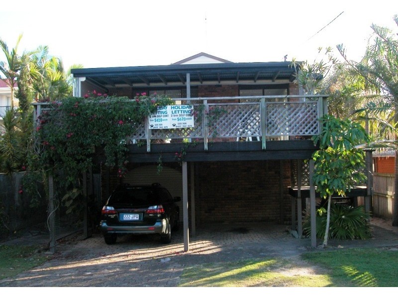 90 Albatross Avenue, Mermaid Beach QLD 4218