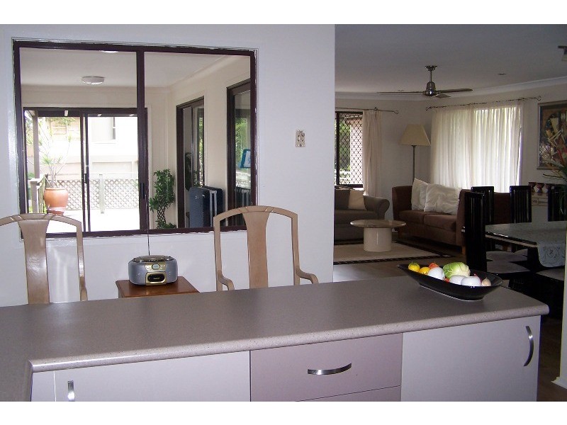 90 Albatross Avenue, Mermaid Beach QLD 4218