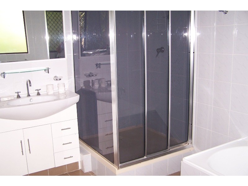 90 Albatross Avenue, Mermaid Beach QLD 4218