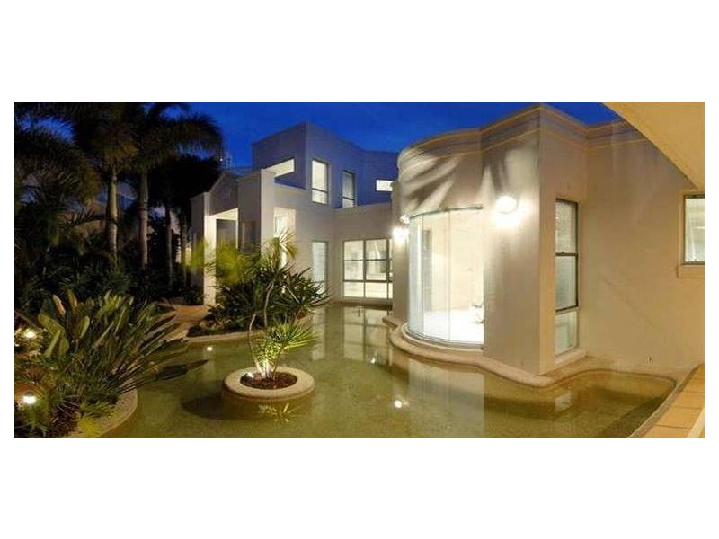 Isle Of Capri QLD 4217