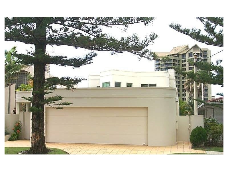 Isle Of Capri QLD 4217