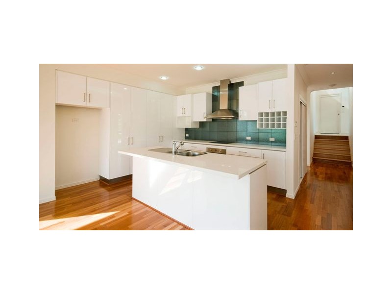 2 Lyra Court “The Gallery”, Robina QLD 4226