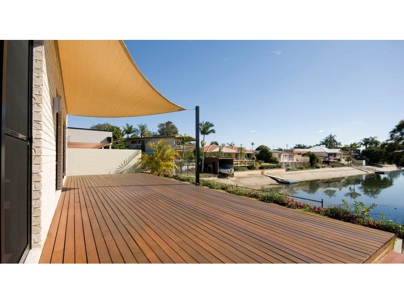 35 Merrimac Boulevard, Broadbeach Waters QLD 4218