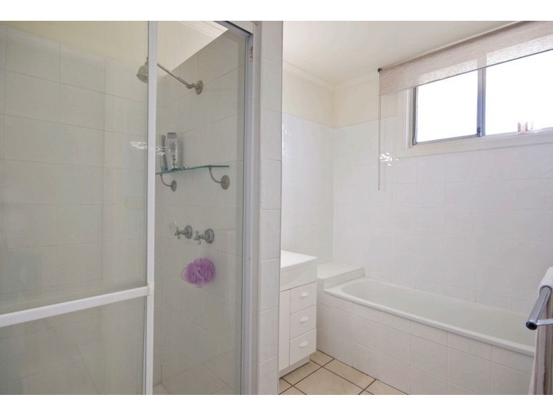 1 Coral Gables Key, Broadbeach Waters QLD 4218