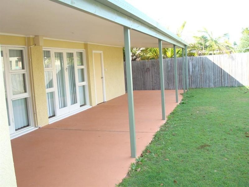 1 Coral Gables Key, Broadbeach Waters QLD 4218