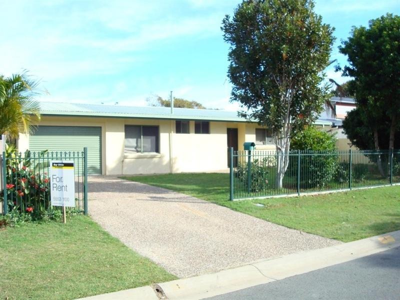 1 Coral Gables Key, Broadbeach Waters QLD 4218