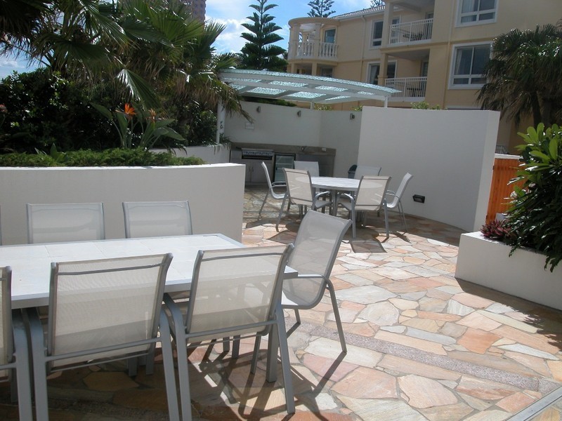 Broadbeach QLD 4218